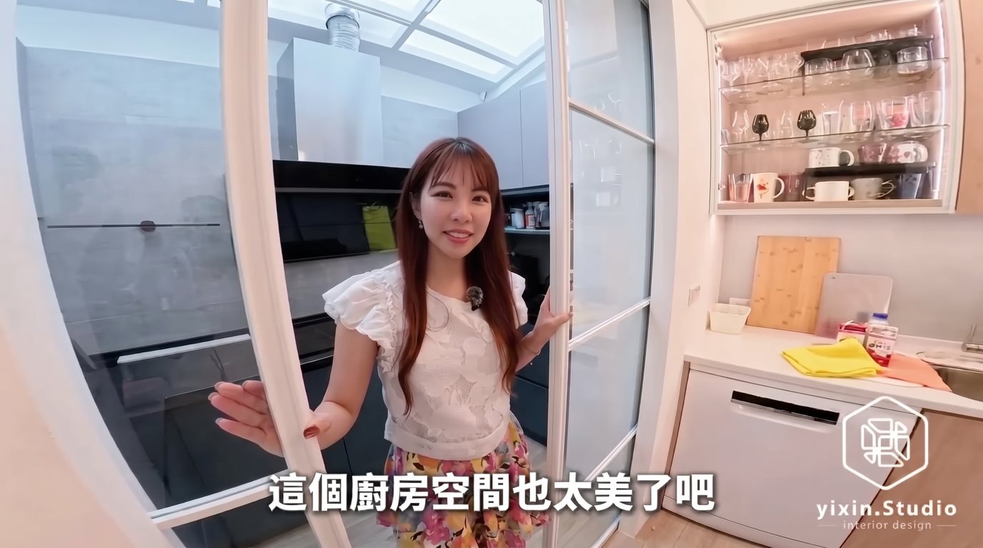 一新設計案例影片：翻新後的廚房空間